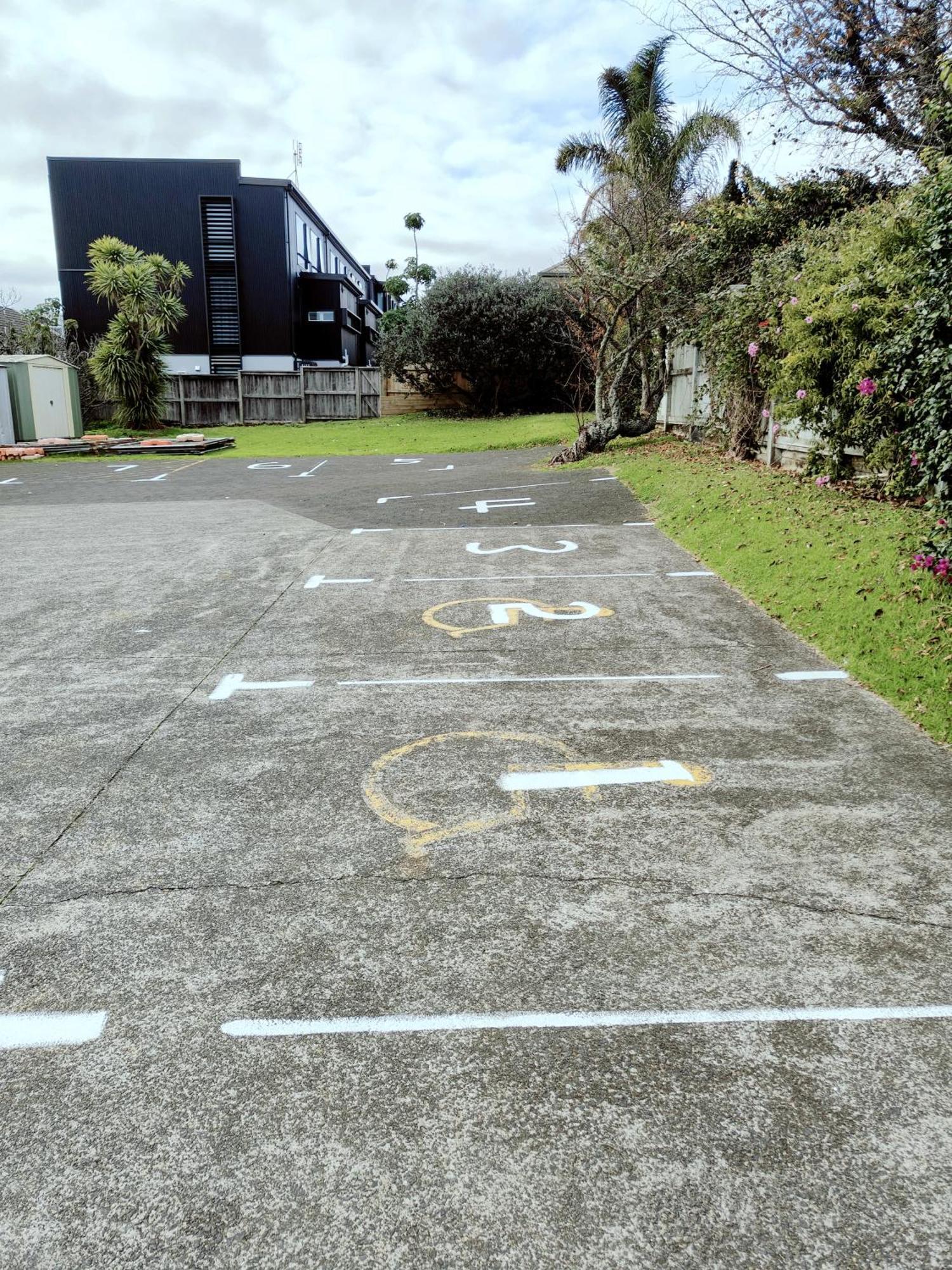 Milford Central Budget Friendly Rooms Auckland Exterior foto